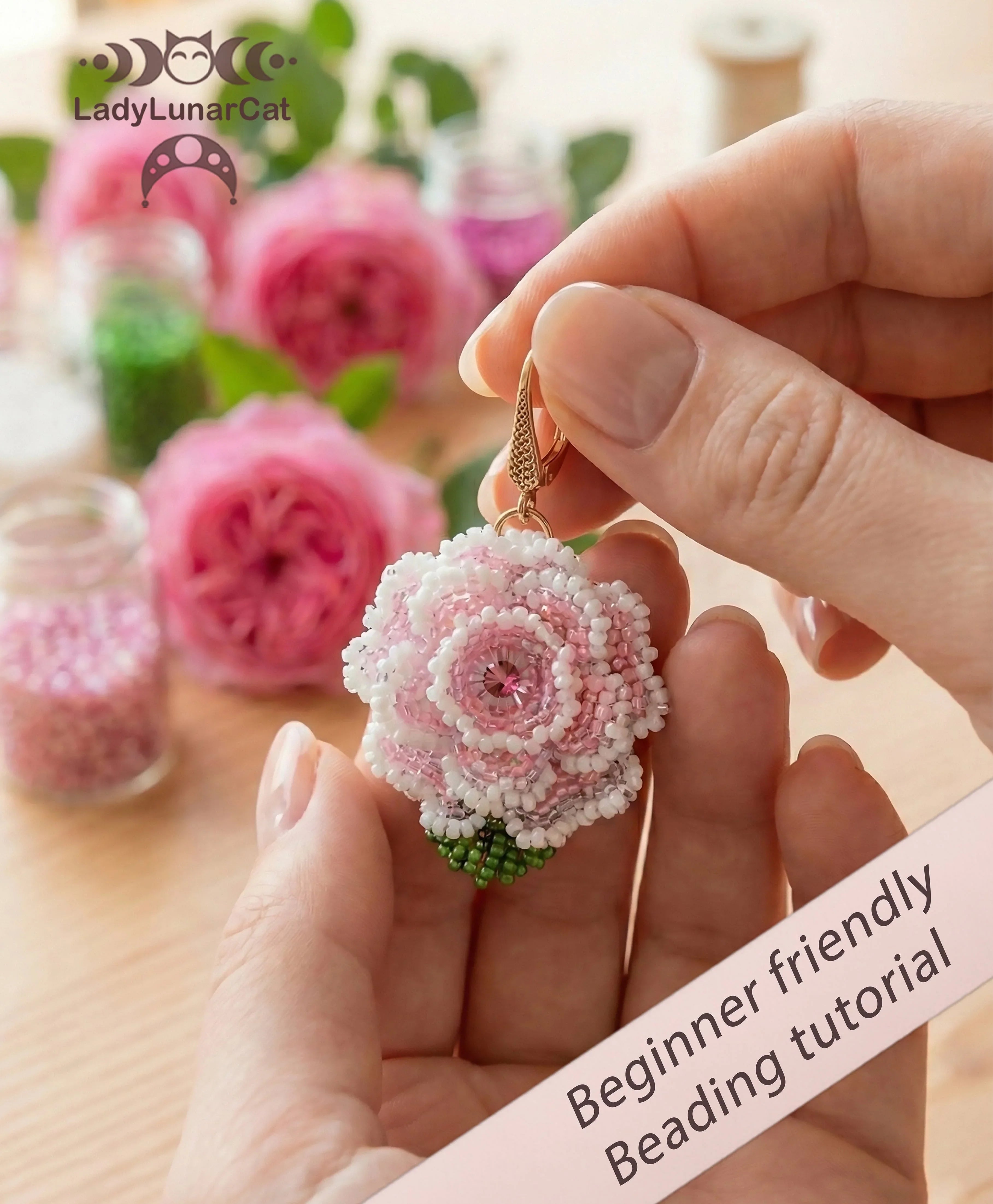 Roses peyote earring pattern - 3D rose construction step by step tutorial LadyLunarCat